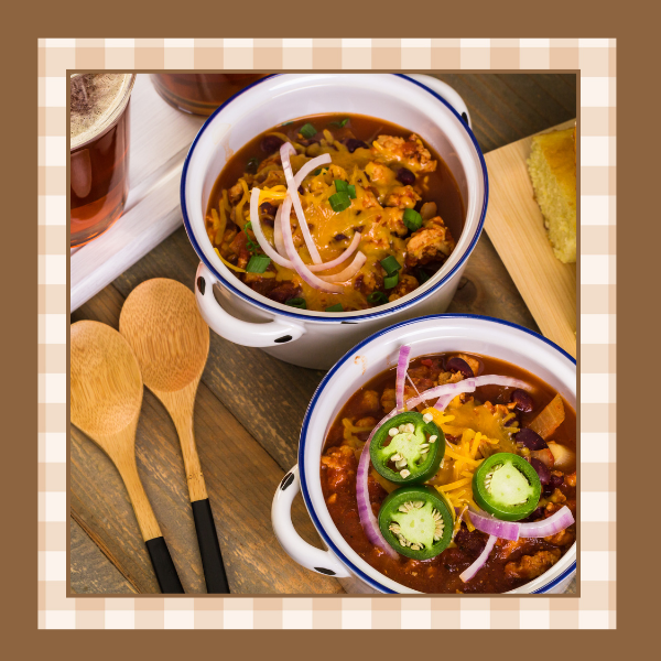 Turkey-Chili-Recipe | The Granite Acorn Turkey chili served in individual white crocks